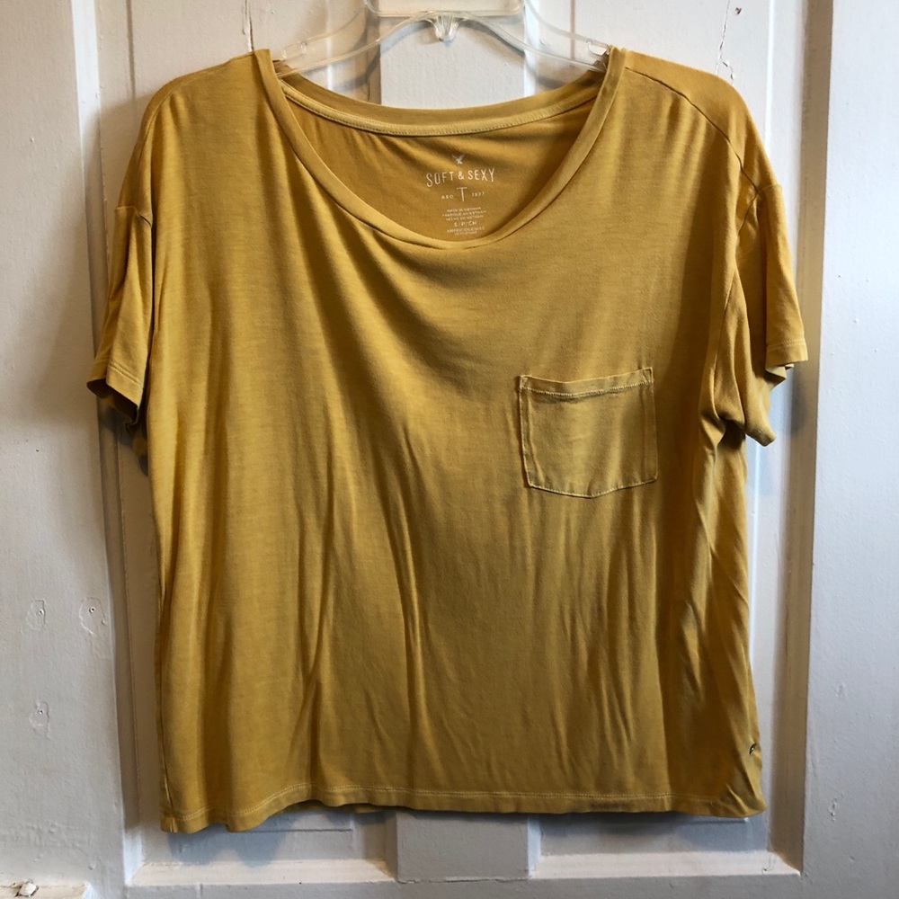 American Eagle Yellow Tee